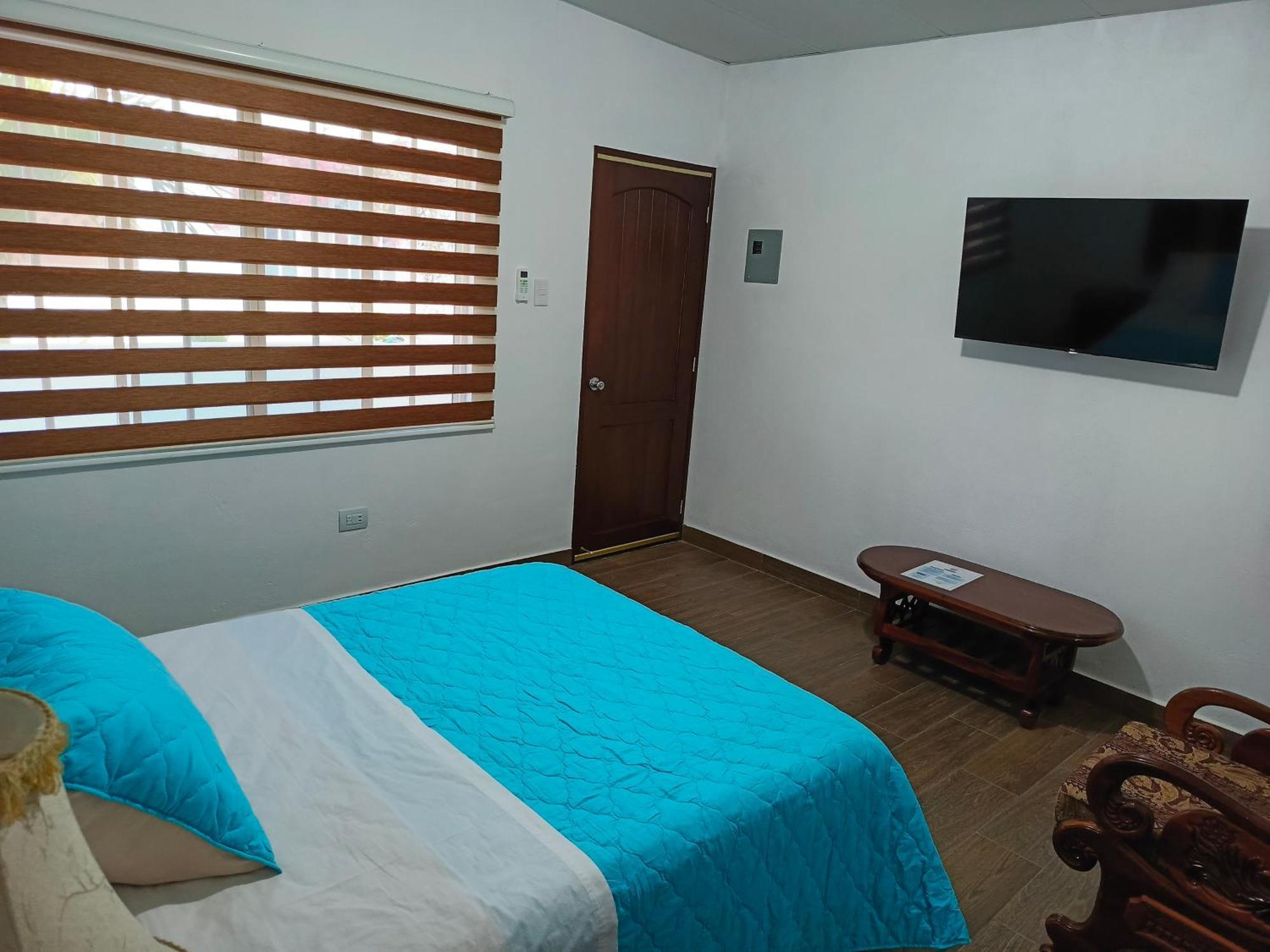 Habitacion Con Bano, Cocina E Internet Satelital Starlink Puerto Baquerizo Moreno Exterior photo